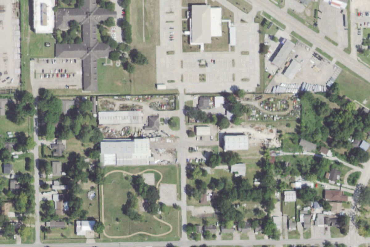 Aerial photo of Pasadena 4X4 Salvage & Repair at 2410 Beverly Rd