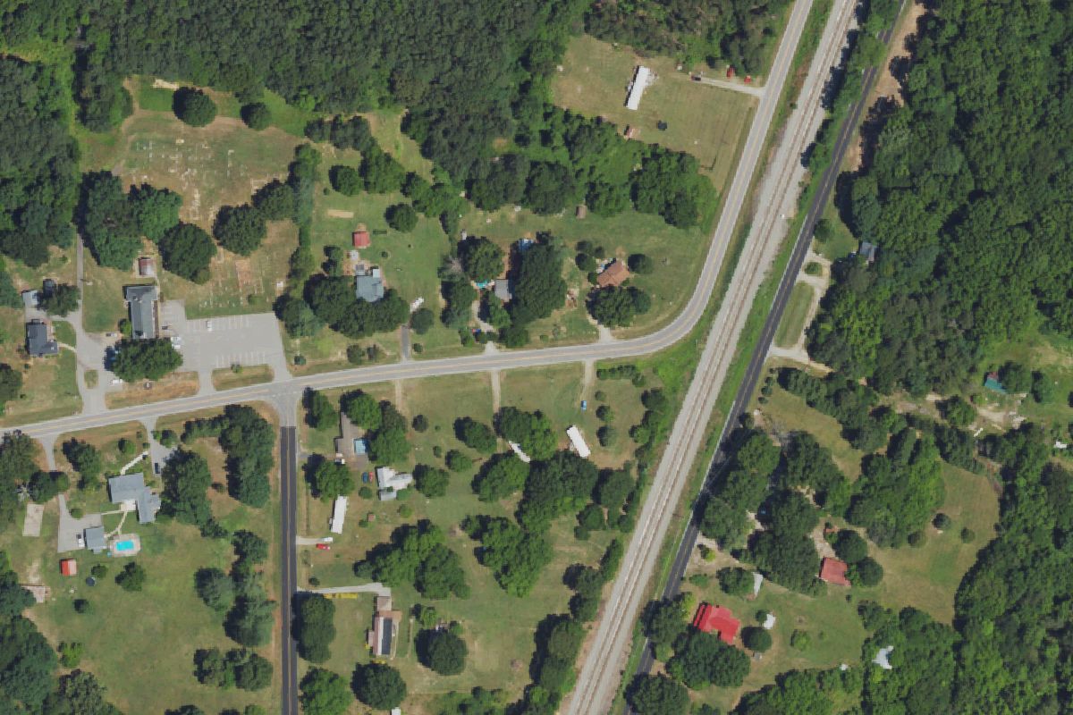 Aerial photo of P and D Automotive Systems