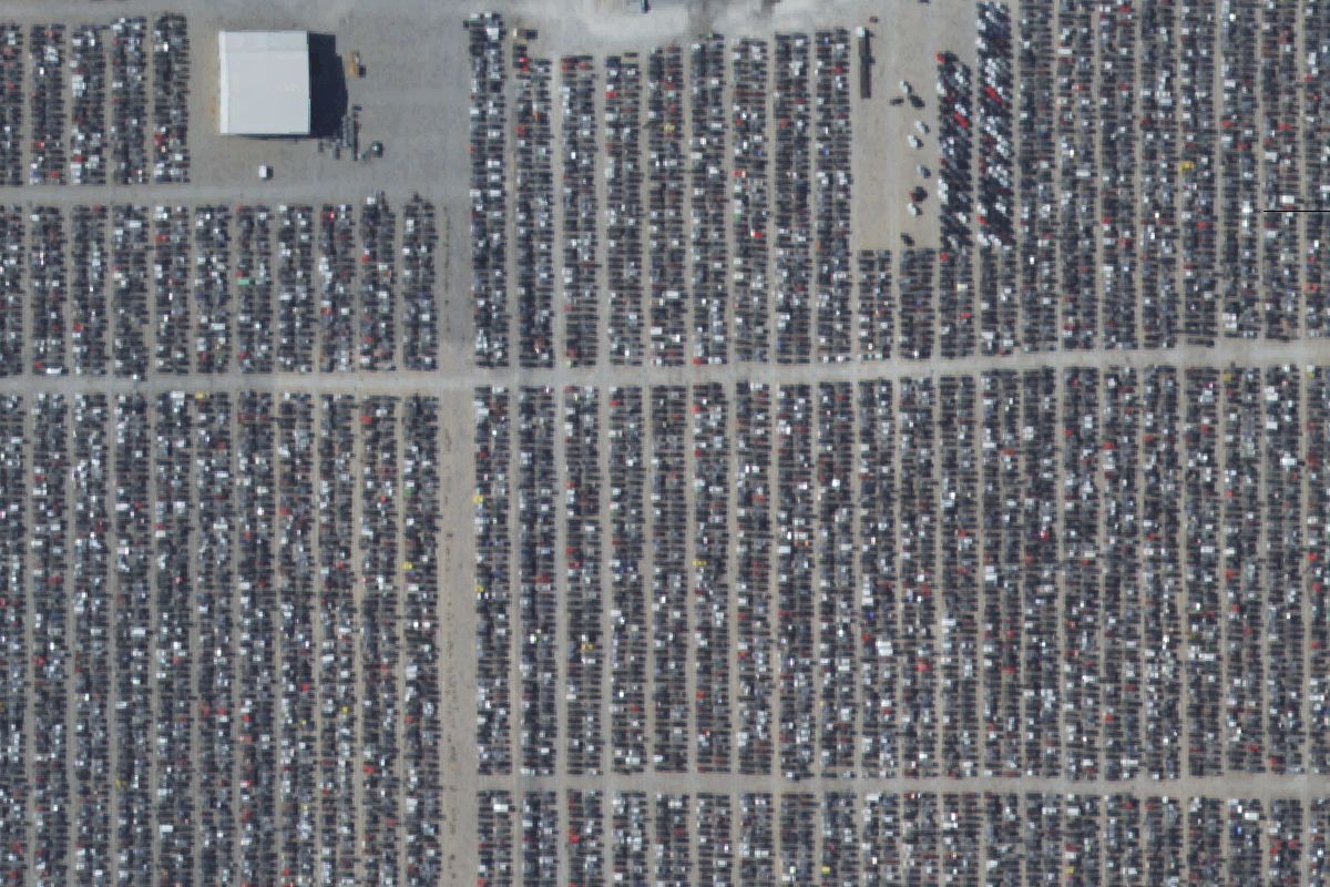 Aerial photo of LKQ - El Paso at 13300 Montana Avenue