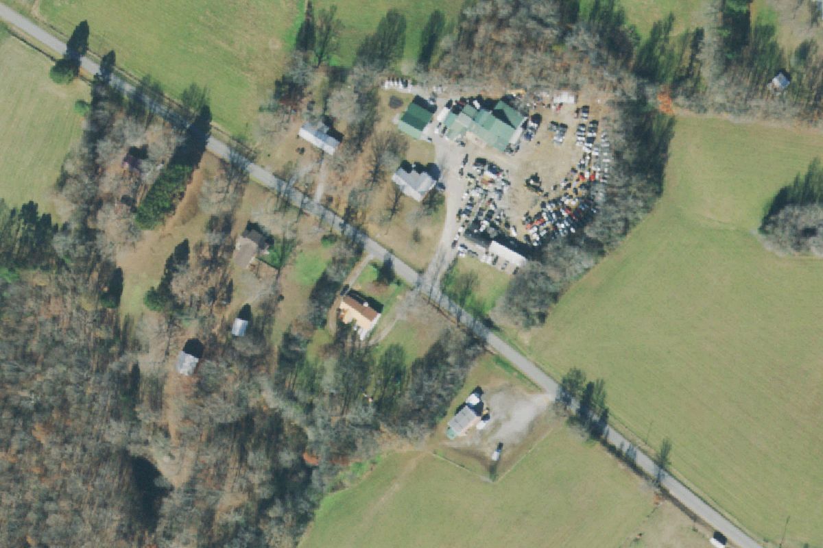 Aerial photo of Tony's Auto Sales