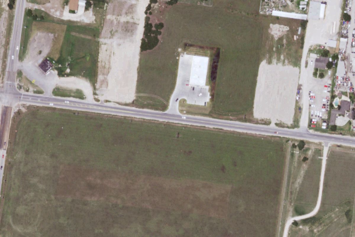 Aerial photo of Yellow's Auto Sales and Auto Parts at 6201 FM 1732