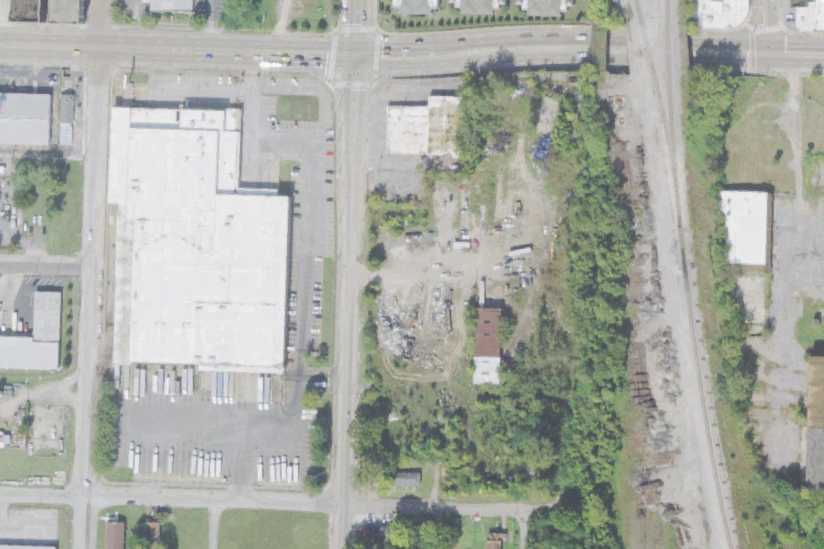 Aerial photo of Worley's City Iron & Metal at 29 East Illinois Avenue