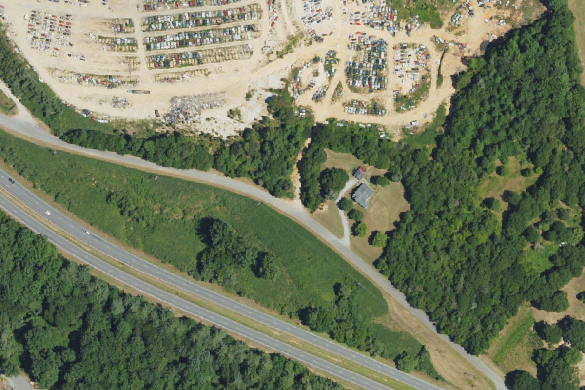 Aerial photo of L&L U-Pull-It Mine