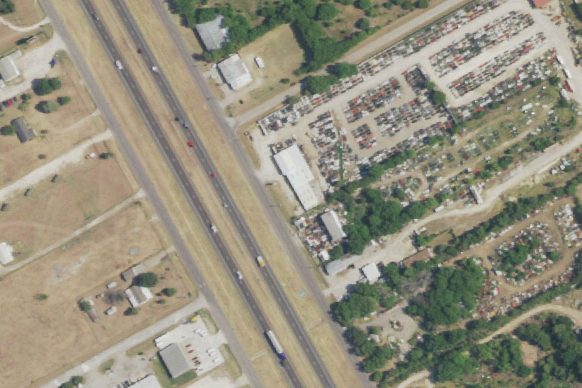 Aerial photo of I-35 Auto Salvage