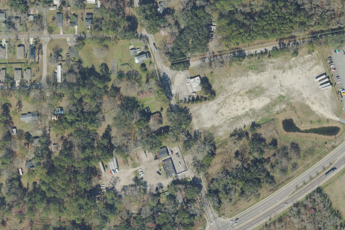 Aerial photo of Modern Car Sales & Auto Parts