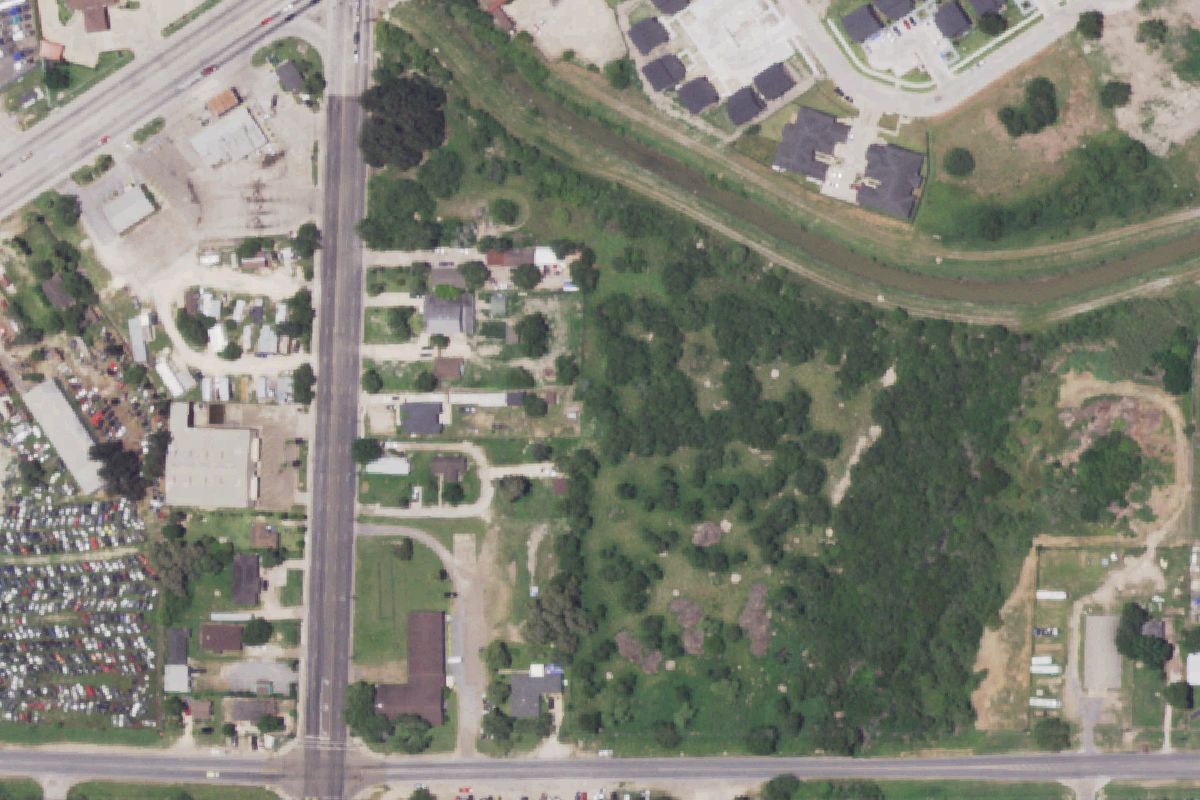 Aerial photo of Franks Auto Parts