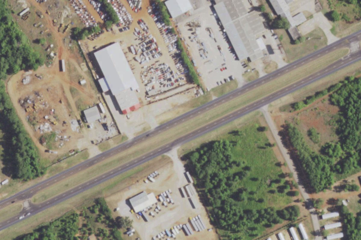 Aerial photo of RCS Auto Recyclers at 10809 US 271
