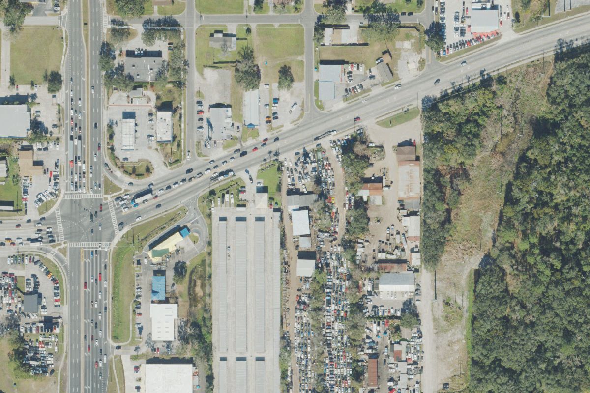Aerial photo of B &T Auto Parts at 5604 Old Winter Garden Rd