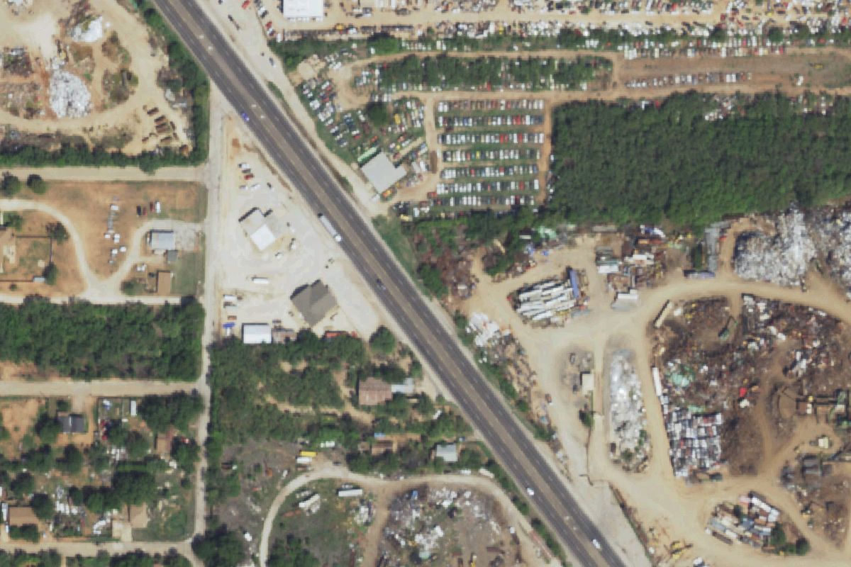 Aerial photo of Pine Street Salvage at 3833 Pine Street