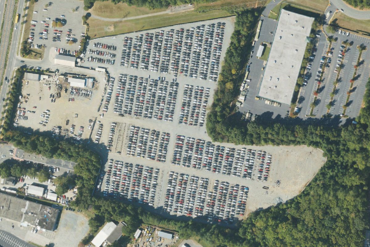 Aerial photo of Pull-A-Part Charlotte at 6024 N. Tryon St.