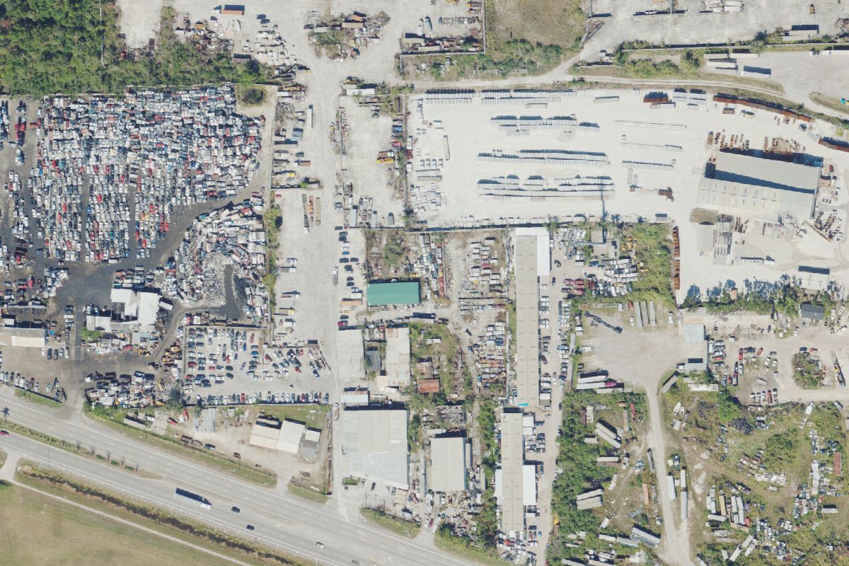 Aerial photo of Alligator Towing & Recovery