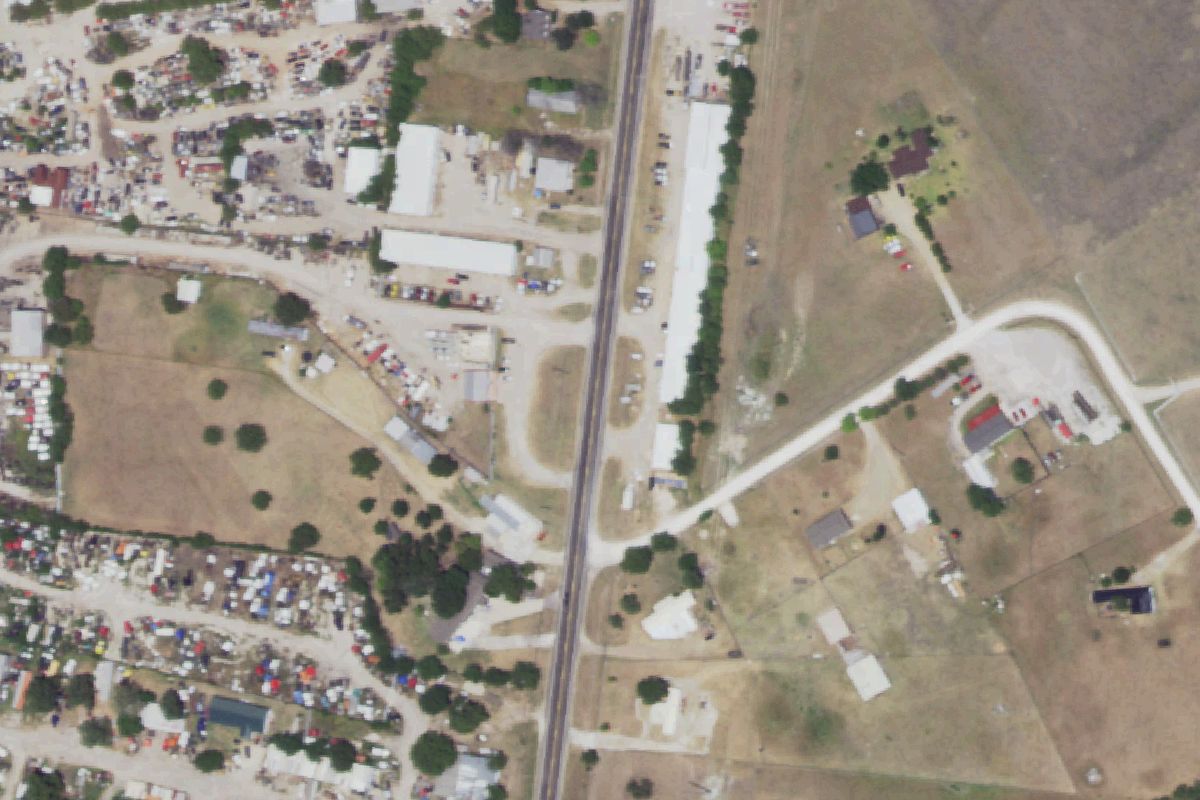 Aerial photo of TNT Truck Parts