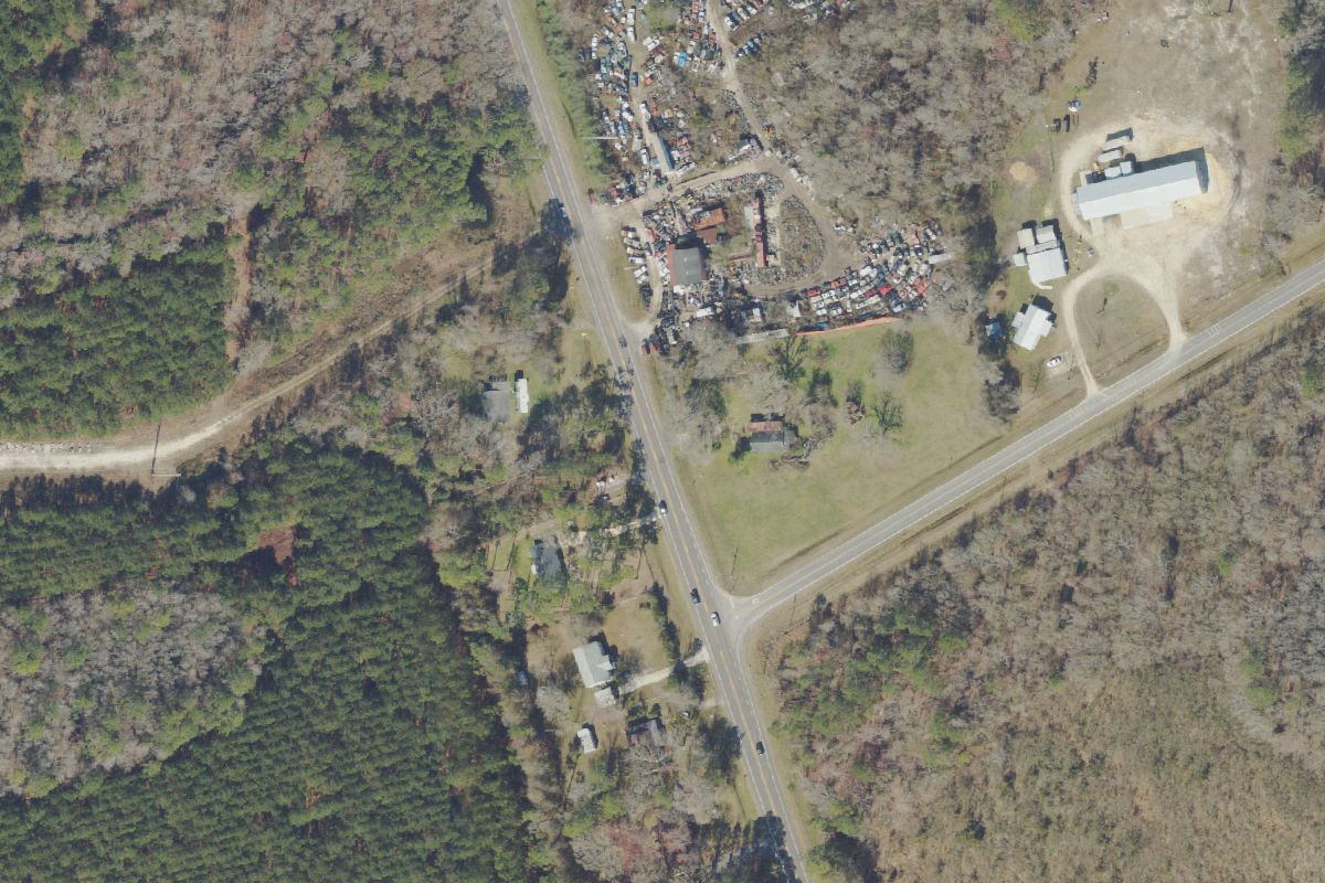 Aerial photo of Bradford Auto Parts & Salvage at 8167 SE Sr 100