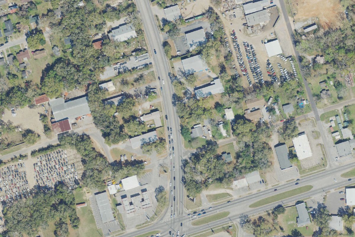 Aerial photo of Pensacola Auto Parts at 3330 N W St