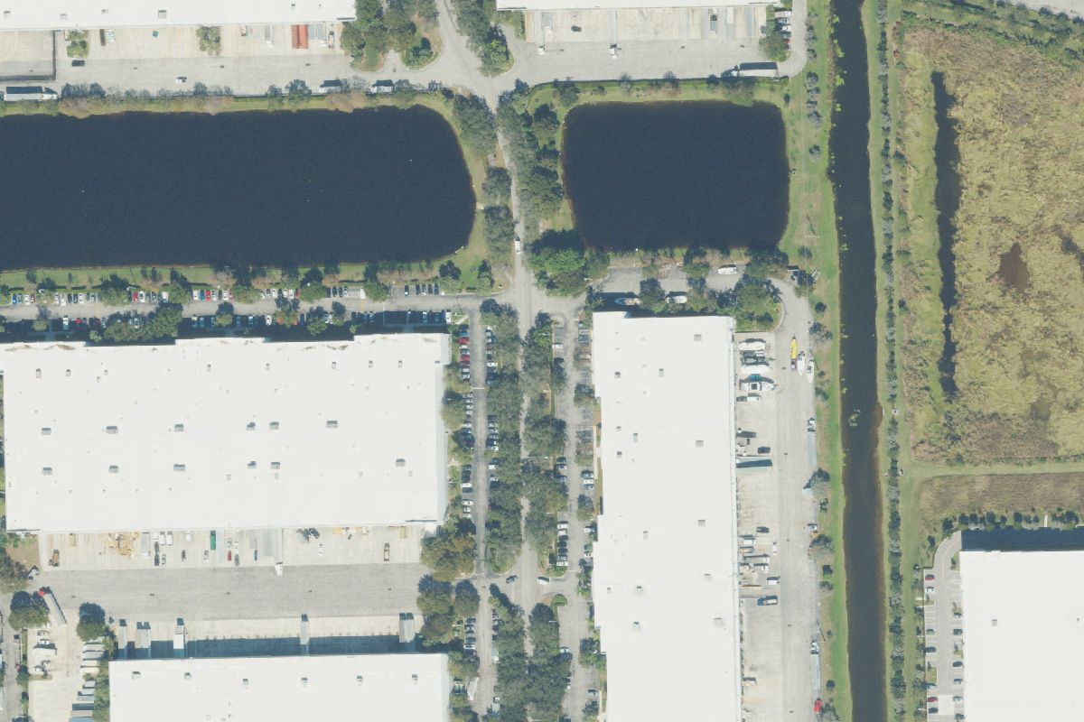 Aerial photo of LKQ Melbourne - Pompano Beach at 2028 NW 25th Avenue