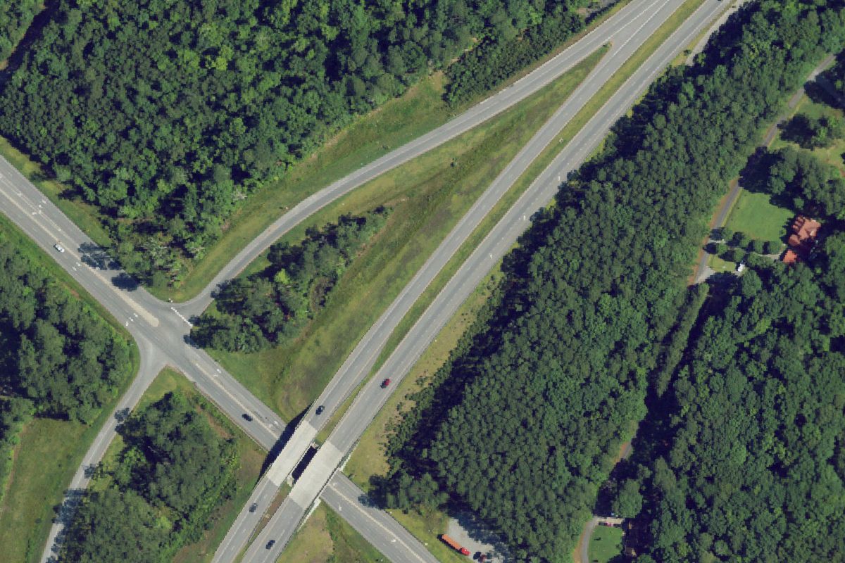 Aerial photo of Dump and Cash