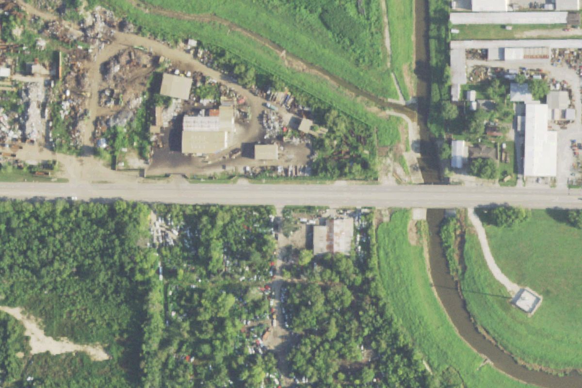 Aerial photo of Best Imports Salvage at 5705 Washington Blvd