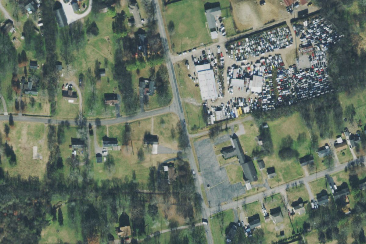 Aerial photo of Neely's Bend Auto Salvage at 1327 Neelys Bend Rd