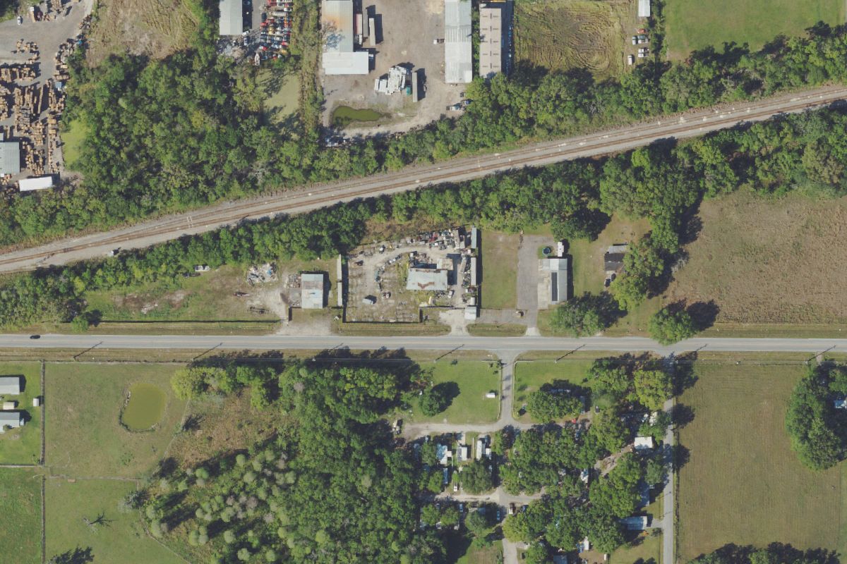 Aerial photo of Iron Ranch Recycling at 4410 E County Rd