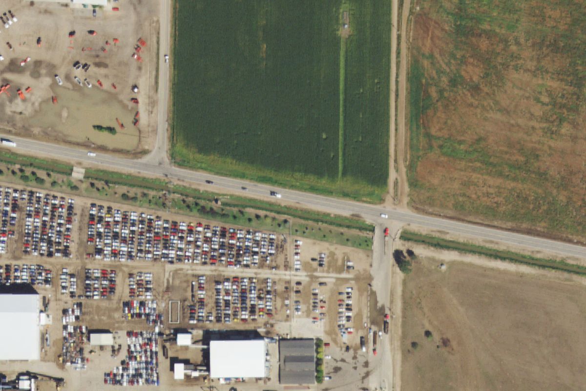 Aerial photo of Andersens Sales and Salvage 8 St at 1490 E 8 St