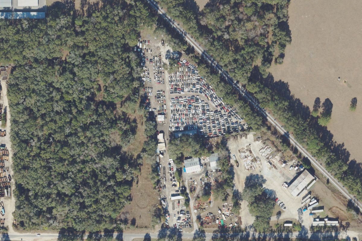 Aerial photo of Big Sun Auto Salvage at 4395 SE 95th St