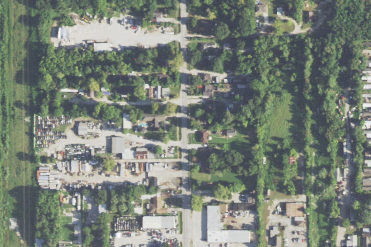 Aerial photo of Juven's Auto Parts