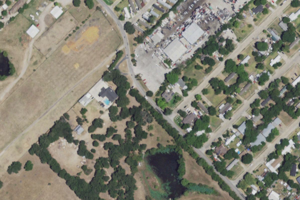 Aerial photo of Dallas Payless Auto Salvage