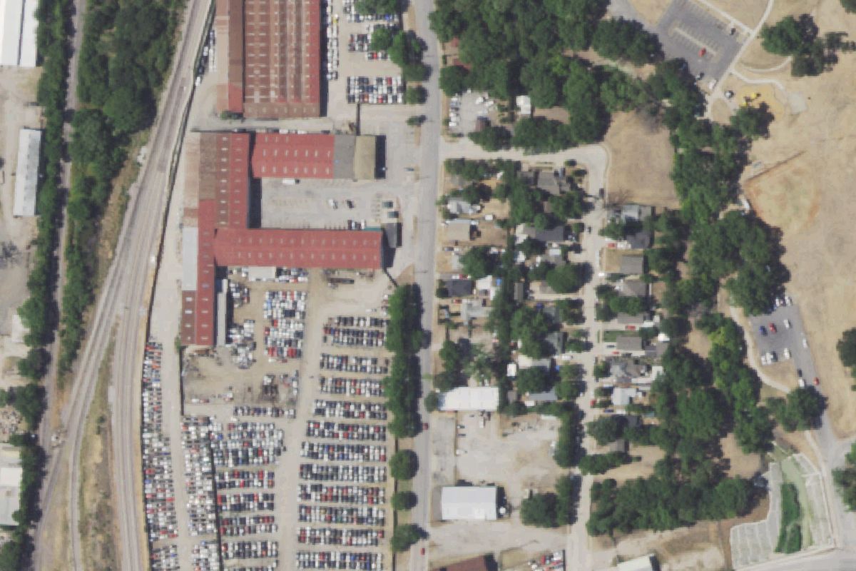 Aerial photo of American Auto Salvage at 2567 Decatur Ave
