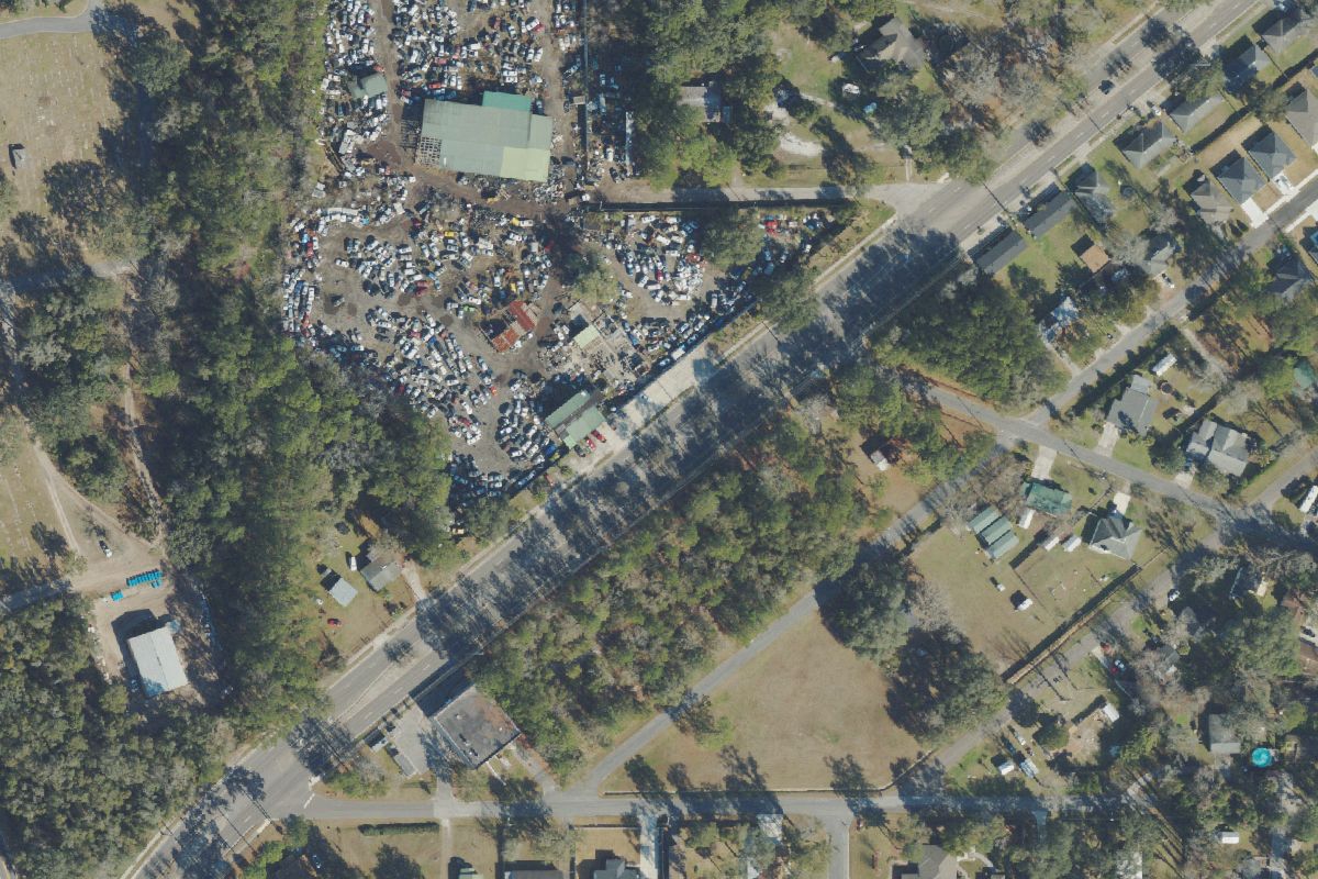 Aerial photo of R & R Used Parts at 1465 Old Middleburg Rd N