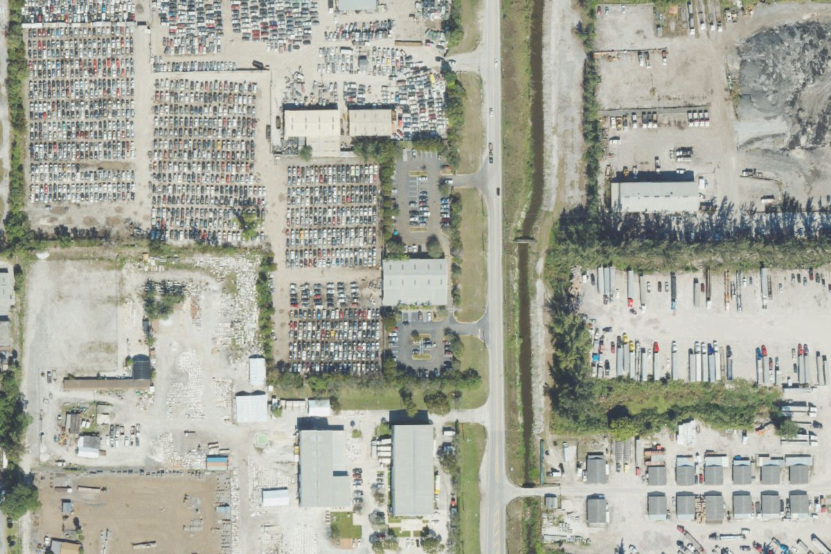 Aerial photo of Pick Your Part - West Palm Beach at 451 Benoist Farms Rd.