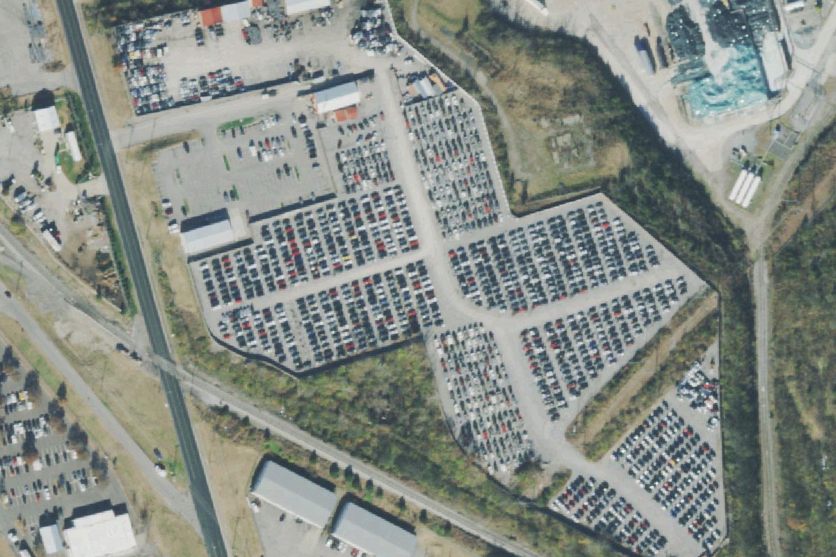 Aerial photo of Pull-A-Part Nashville at 7114 Centennial Blvd.
