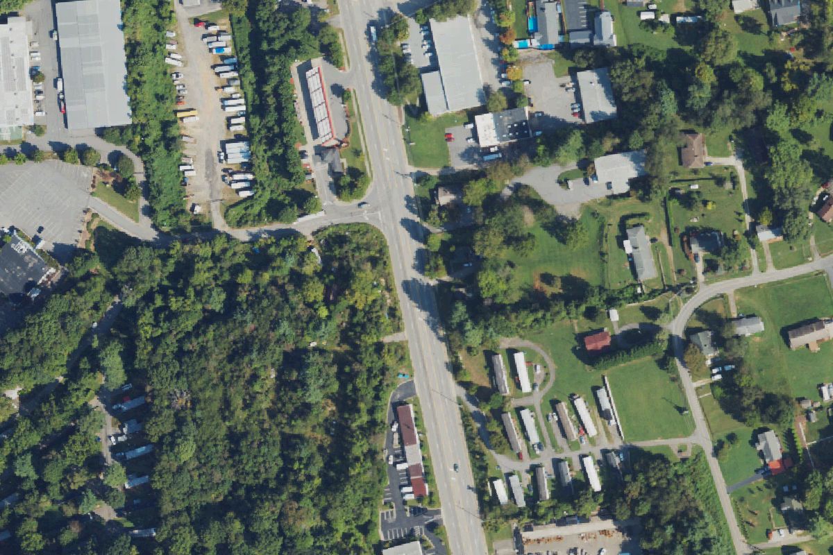 Aerial photo of Mack's Used Cars & Truck Parts