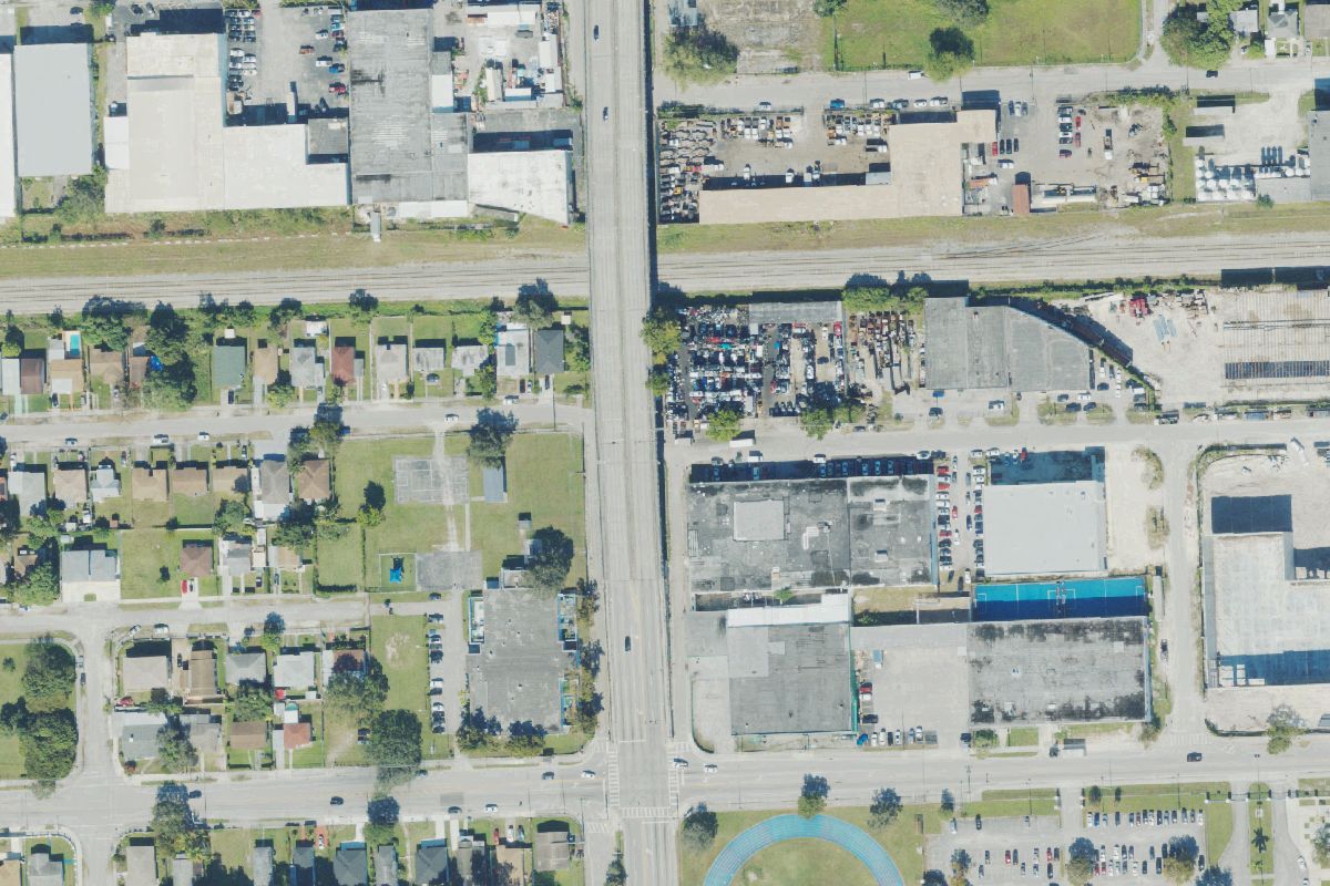 Aerial photo of MD Used Auto Parts at 1195 NW 72nd St