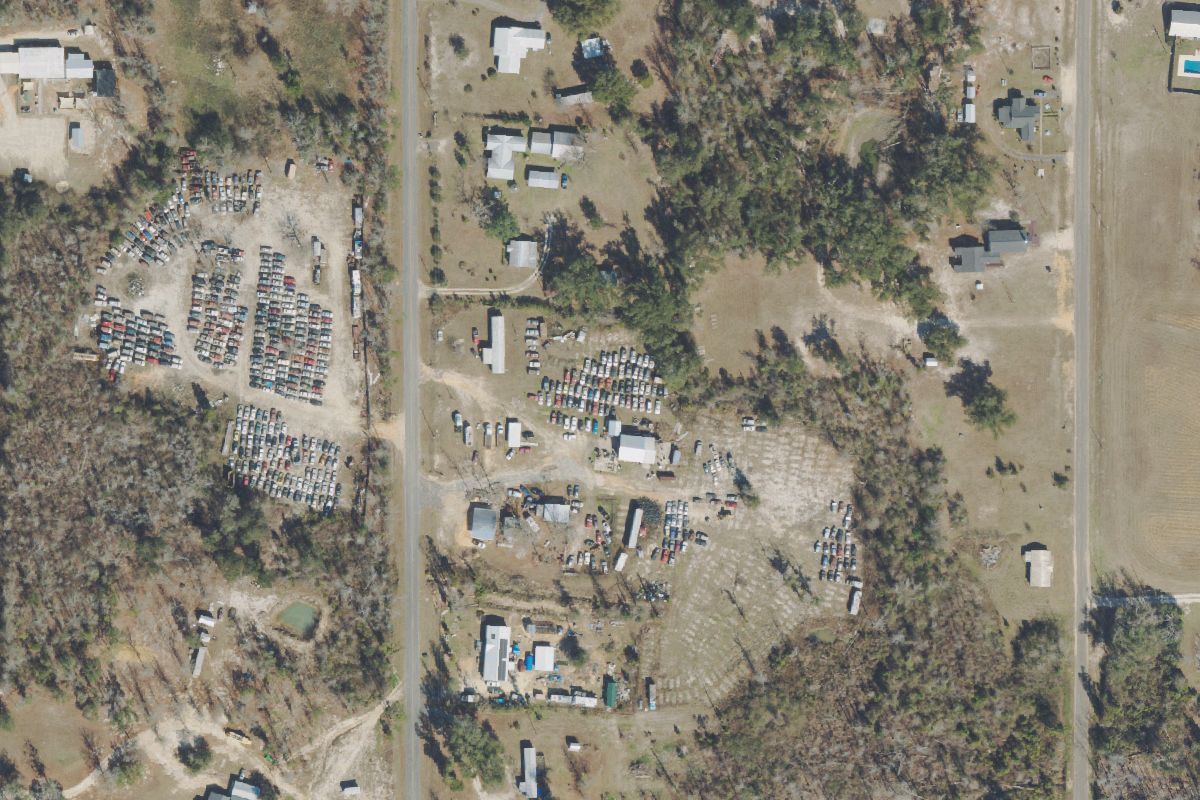 Aerial photo of Mays Towing & Hauling