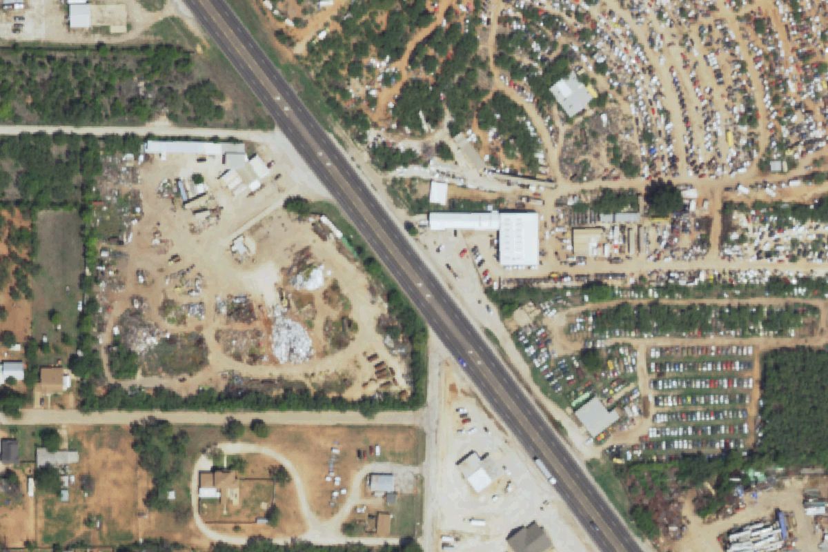 Aerial photo of Mike's Wrecking