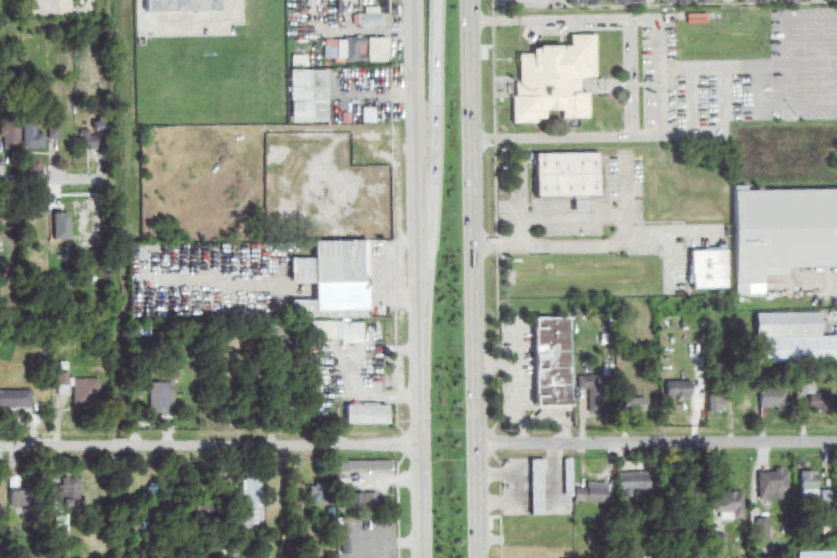 Aerial photo of Big Time Cars and Trucks Salvage at 7225 N Shepherd St