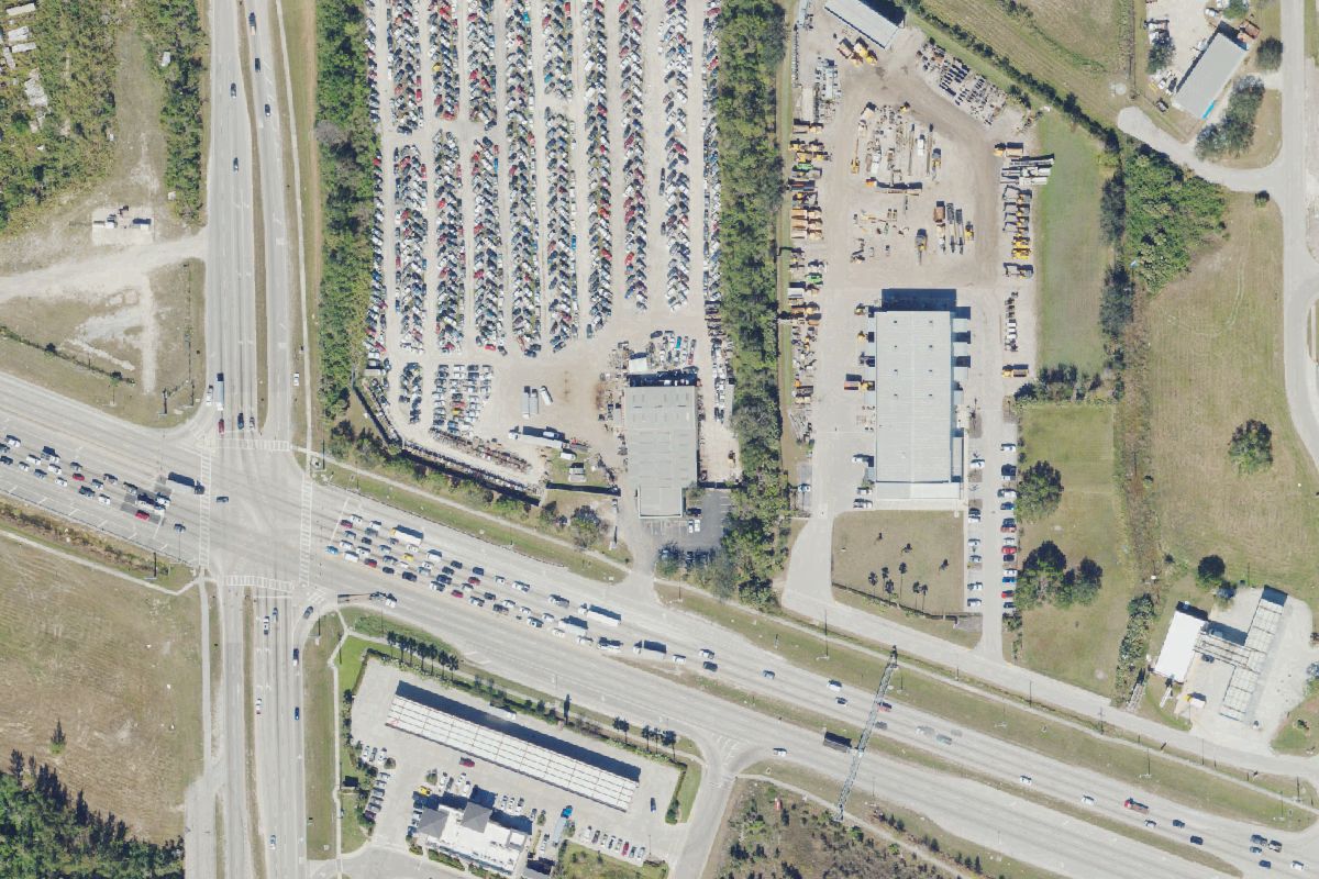 Aerial photo of LKQ Fort Myers at 5001 State Road 82