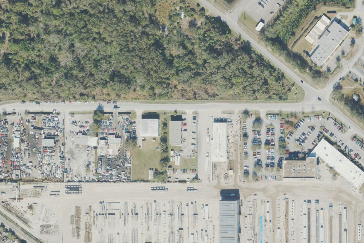 Aerial photo of Big Mike's Auto