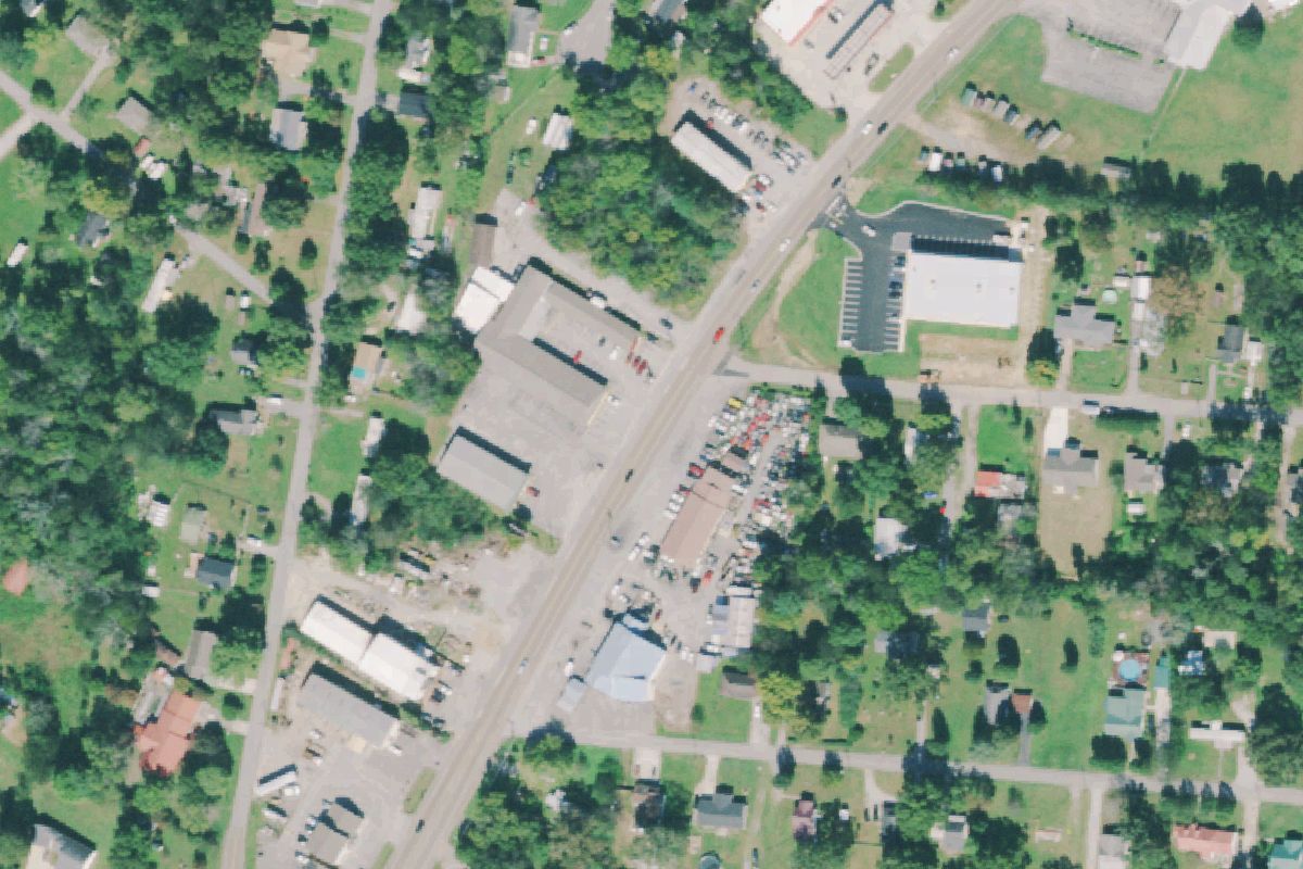 Aerial photo of Paul's New & Used Auto Parts at 8372 Dayton Pike